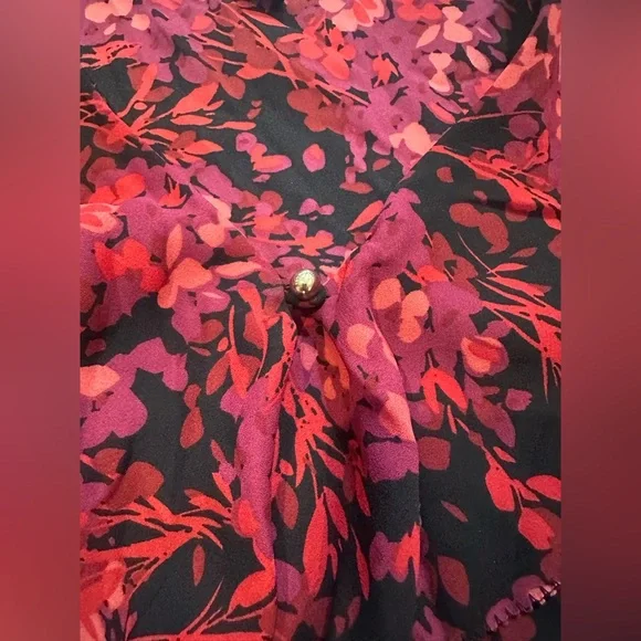 Roz & Ali Vibrant Floral Blouse with Ruffles - Picture 9 of 13
